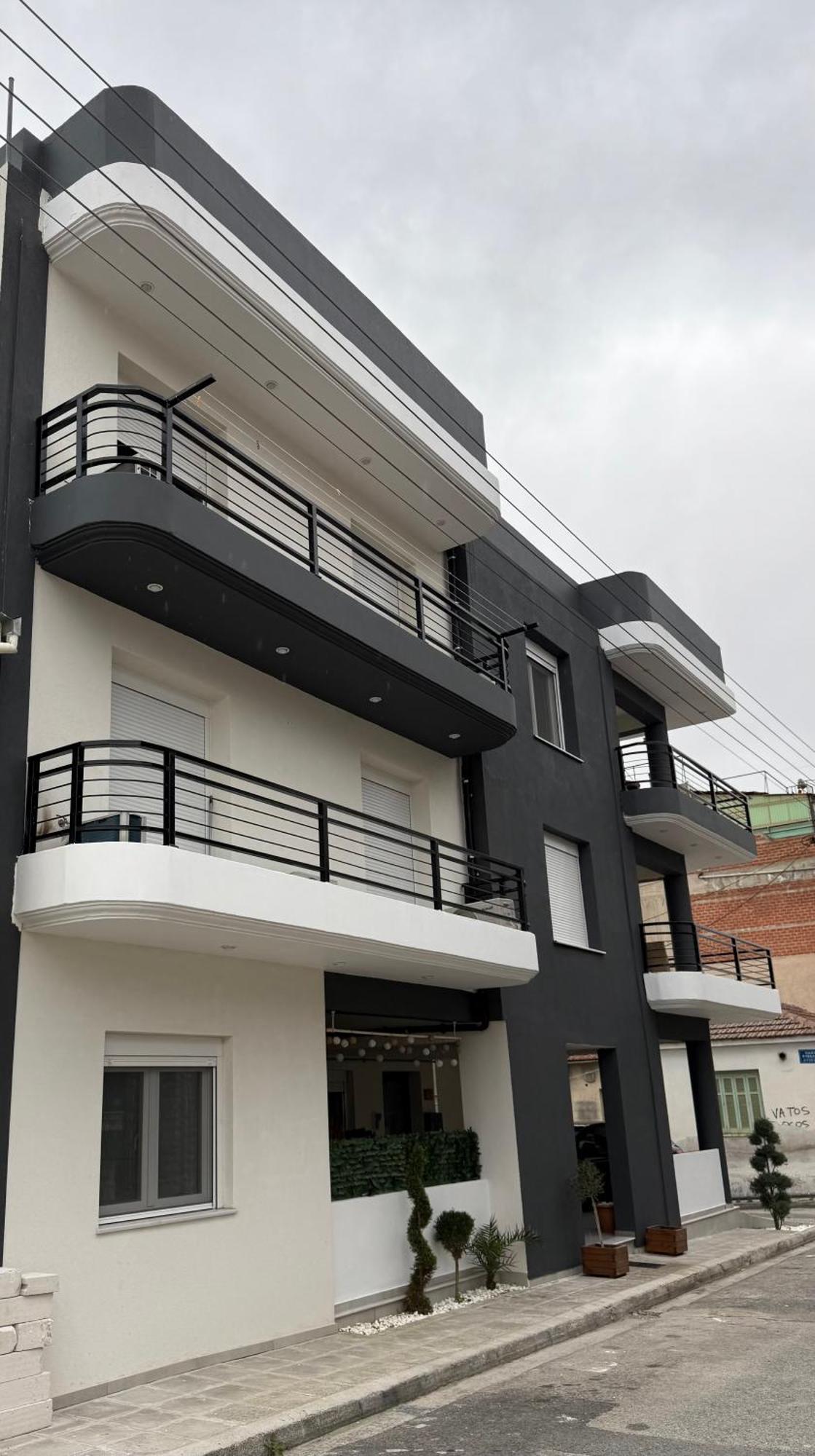 Modern Family Retreat Apartment โวโลส ภายนอก รูปภาพ